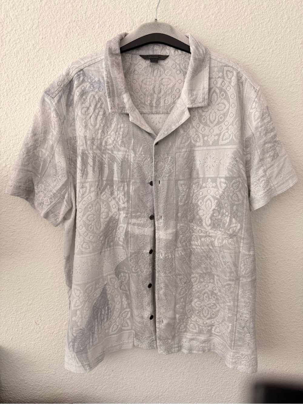John Varvatos Jacquard Semi Sheer Camp Shirt Gray Size L Textured Button Up